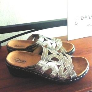 Like New Clarks Bendable Lexi Sycamore Sandal Sz 7